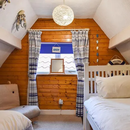 Periwinkle Cottage